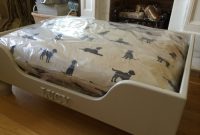 16 DIY Dog Bed Ideas That Let Your Pup Relax in Style | Apartment Therapy